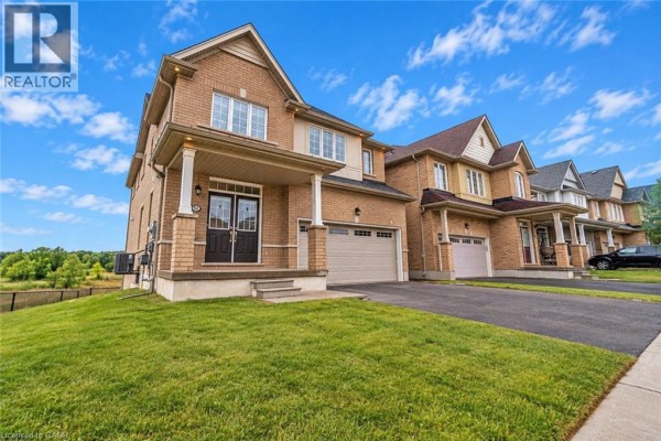 5pc Bathroom - 92 Longboat Run W, Brantford, ON N3T0P9 Photo 3
