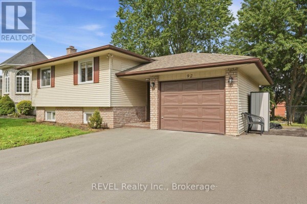 Office - 92 Maple Drive, Belleville, ON K8P2R2 Photo 2