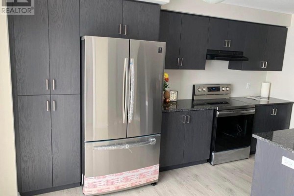 Kitchen - 92 Monarch Woods Drive, Kitchener, ON N2P0K1 Photo 3