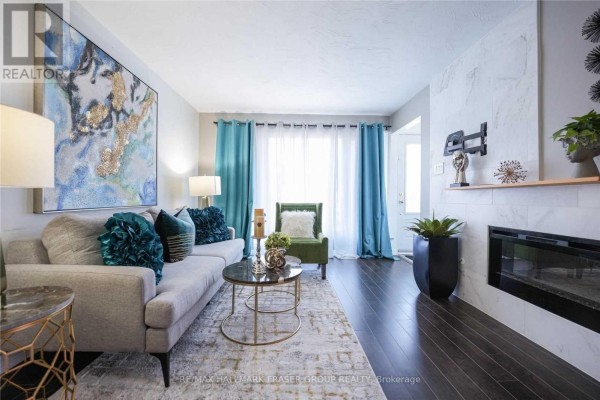 92 Overture Road, Toronto, ON, photo 2