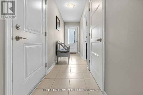 Primary Bedroom - 92 Seabert Drive, Arnprior, ON K7S0K1 Photo 4