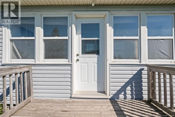 Kitchen - 92 Surette Road, Grande Digue, NB E4R5V5 Photo 2