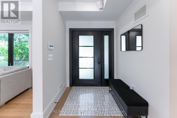 92 Warwood Road, Toronto, ON, photo 3