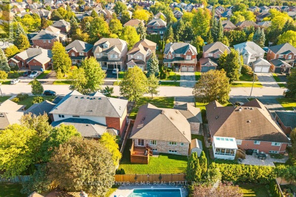 Dining room - 92 Wheeler Crescent, Whitchurch Stouffville, ON L4A1L4 Photo 5