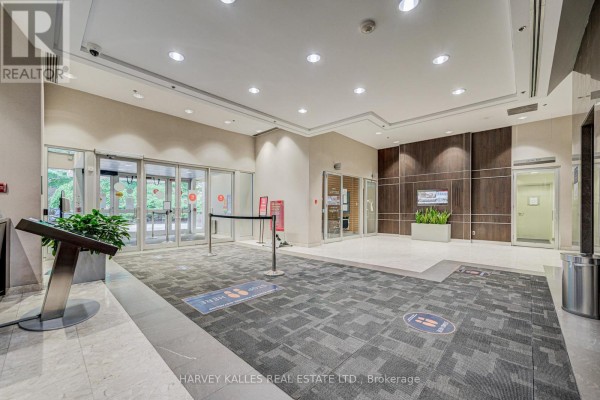 920 - 45 Sheppard Avenue E, Toronto, ON M2N5N1 Photo 3