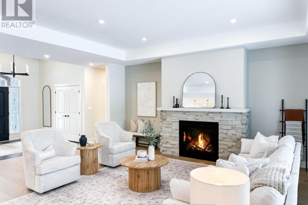 Pantry - 920 Bogdanovic Way, Huron Kinloss, ON N2Z0H3 Photo 5