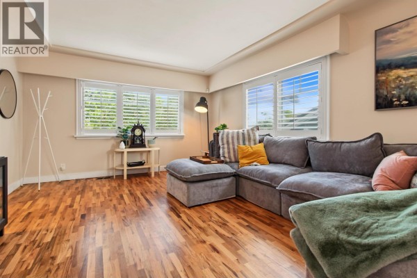 920 Chilliwack Street, New Westminster, BC V3L4V5 Photo 4