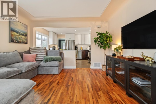 920 Chilliwack Street, New Westminster, BC V3L4V5 Photo 5