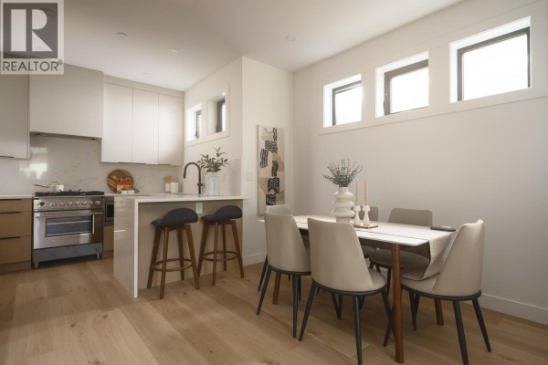 920 E 16th Avenue, Vancouver, BC V5T2V9 Photo 5