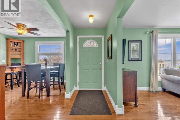Den - 920 Essex Road 14, Leamington, ON N8H3V8 Photo 5