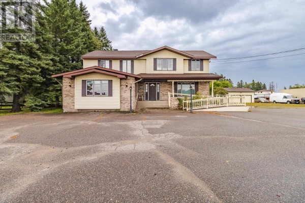 920 Great Northern Rd, Sault Ste  Marie, ON, photo 2