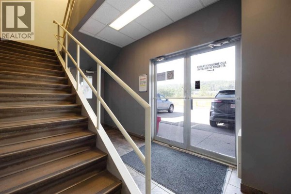 920 Memorial Drive, Fort Mcmurray, AB, photo 2