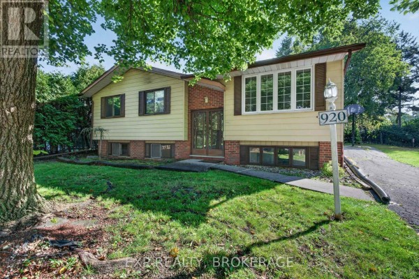920 Safari Drive, Kingston, ON, photo 2