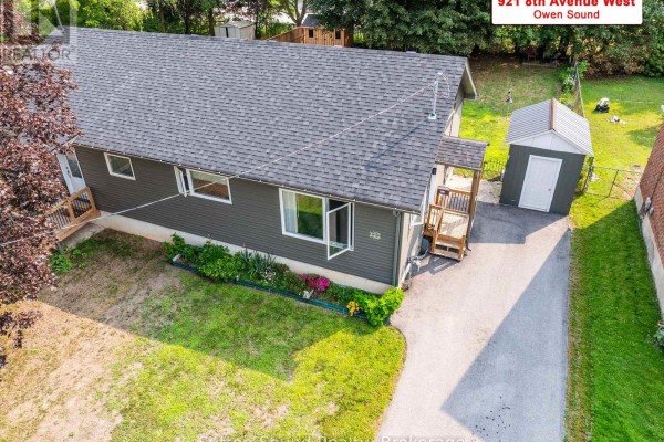 Kitchen - 921 8th Avenue W, Owen Sound, ON N4K5M3 Photo 3
