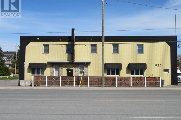 921-923 Lorne Street, Sudbury, ON, photo 3