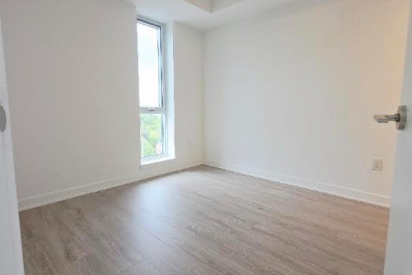 922 - 30 Dreamers Way, Toronto, ON M5A0Y7 Photo 3