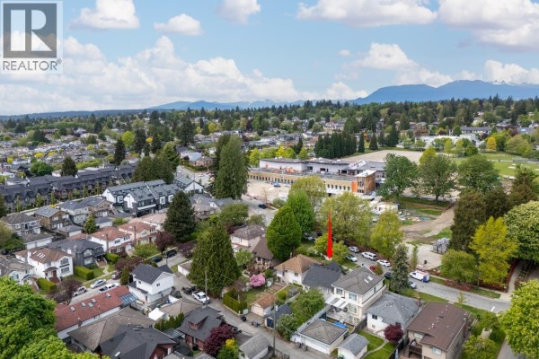 922 Park Drive, Vancouver, BC V6P2J4 Photo 5