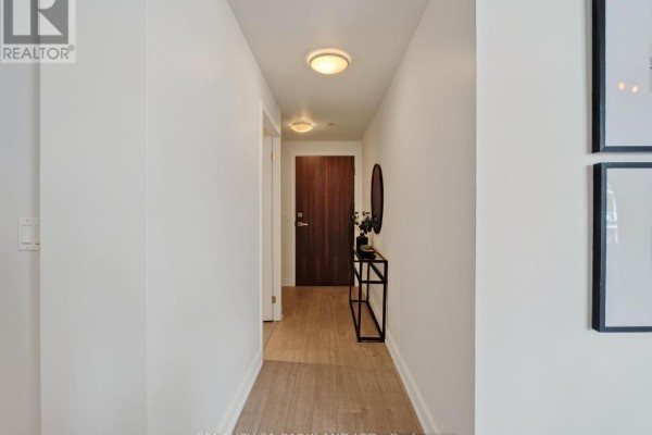 Primary Bedroom - 923 - 15 Baseball Place N, Toronto, ON M4M0E6 Photo 4