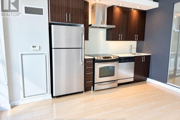 923 - 165 Legion Road N, Toronto, ON M8Y0B3 Photo 5