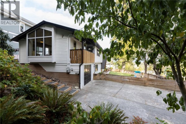 Ensuite - 923 Walfred Rd, Langford, BC V9C2P3 Photo 2