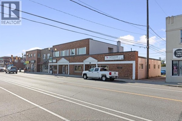 924-944 Ottawa Street, Windsor, ON N8X2E1 Photo 3