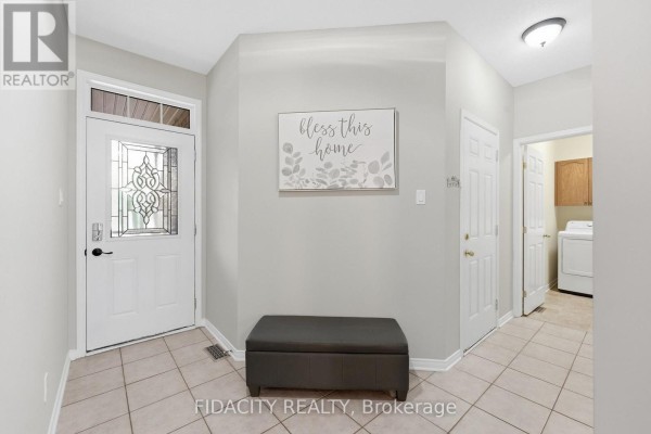 925 Burwash Landing, Ottawa, ON K2W0C8 Photo 3