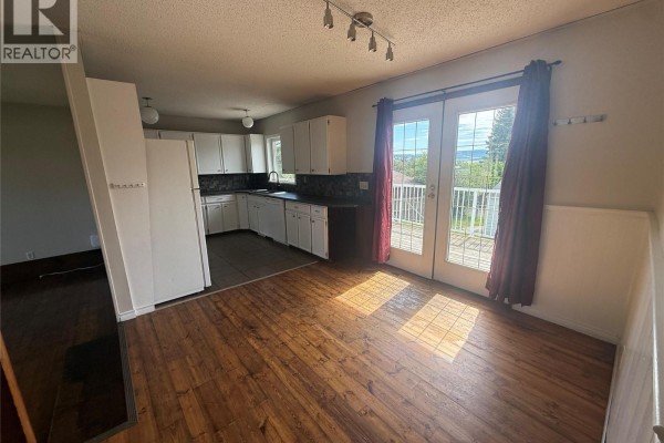 Bedroom - 925 Cornwall Crescent, Dawson Creek, BC V1G1P1 Photo 4