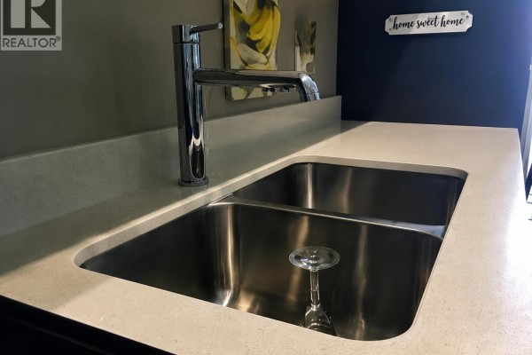 Full bathroom - 925 Leon Avenue Unit# 435, Kelowna, BC V1Y0E5 Photo 5