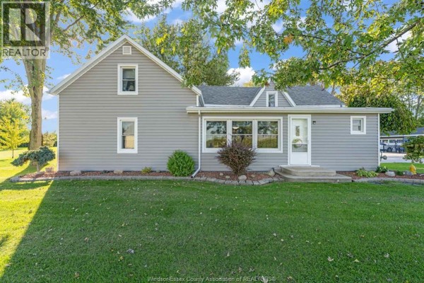 2pc Bathroom - 9258 9th Concession Road South, Amherstburg, ON N9V2Y7 Photo 2