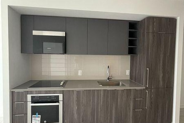 926 - 2031 Kennedy Road, Toronto, ON M1T0B8 Photo 3