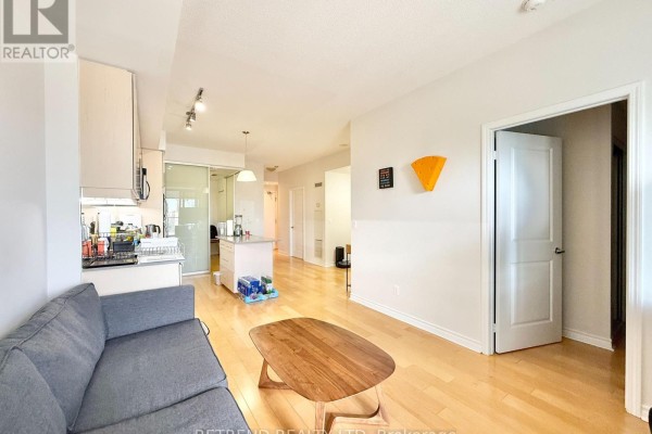 Dining room - 926 - 2885 Bayview Avenue, Toronto, ON M2K0A3 Photo 2