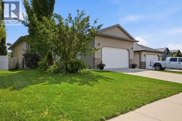 926 Ramage Crescent, Red Deer, AB, photo 2