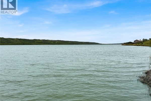927’ Waterfront, 45 Acres, Pasqua Lake, SK S0G1S0 Photo 3