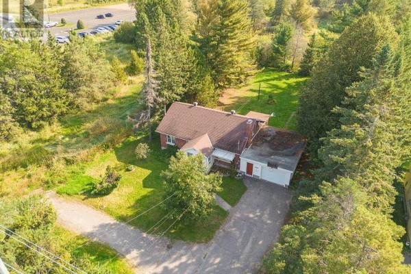 928 Great Northern Rd, Sault Ste  Marie, ON, photo 3