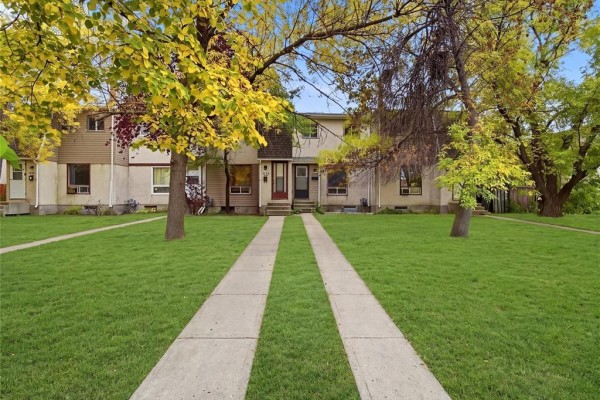 928 Greencrest Avenue, Winnipeg