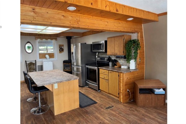 928 Lakeshore Dr., Turtle Lake, SK, photo 3