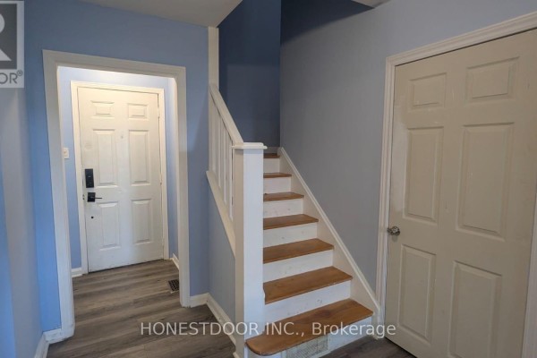 928 Randolph Avenue, Windsor, ON N9B2V2 Photo 3