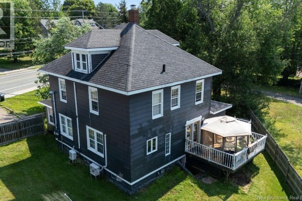 929-931 Amirault Street, Dieppe, NB E1A1E1 Photo 4