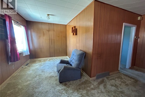 Bedroom - 929 Brown Street, Moose Jaw, SK S6H2Z1 Photo 3
