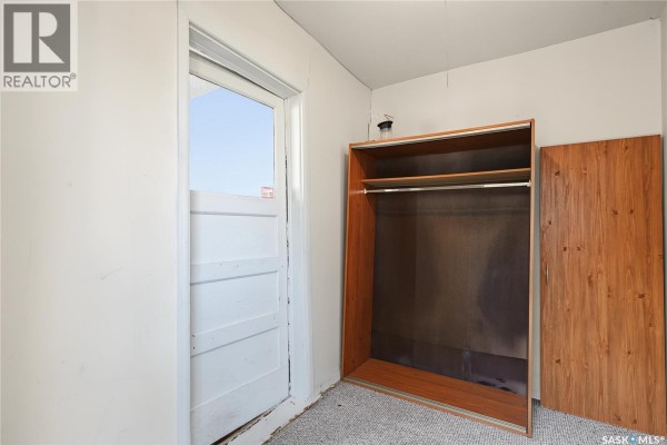 Bedroom - 929 Hall Street W, Moose Jaw, SK S6H2S3 Photo 3