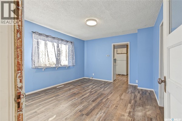 Dining room - 929 Hall Street W, Moose Jaw, SK S6H2S3 Photo 4