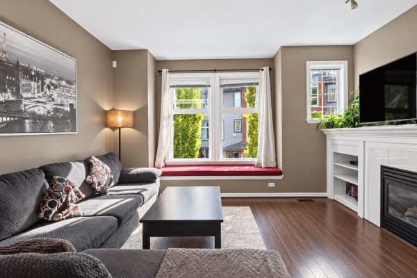 93 18777 68a Avenue, Surrey, BC V4N0Z7 Photo 2