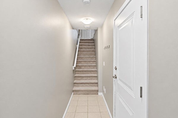 93 18777 68a Avenue, Surrey, BC V4N0Z7 Photo 4