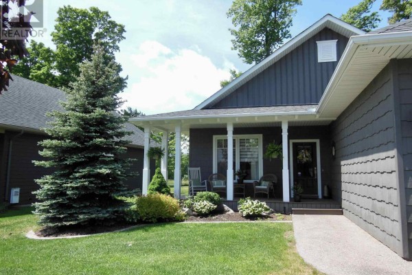 93 Crimson Ridge Dr, Sault Ste  Marie, ON, photo 2