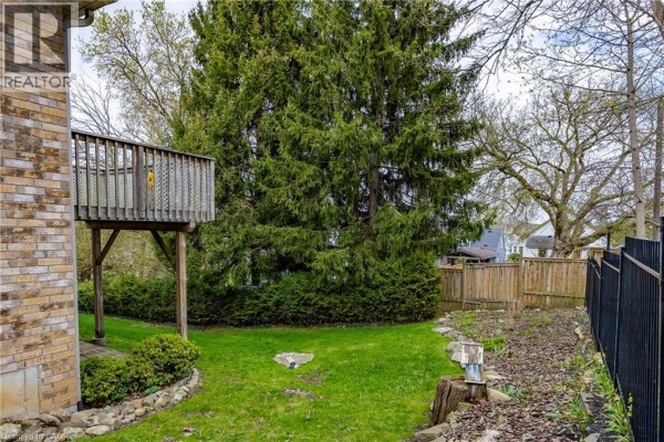 93 Elmhurst Avenue Unit# 8, Simcoe, ON, photo 3