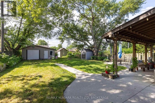 93 First Street, Welland, ON L3B4R8 Photo 3