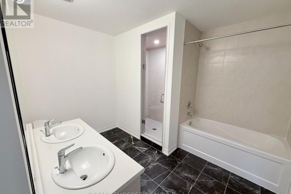 93 Flan Boulevard, Barrie, ON L9J0E1 Photo 2