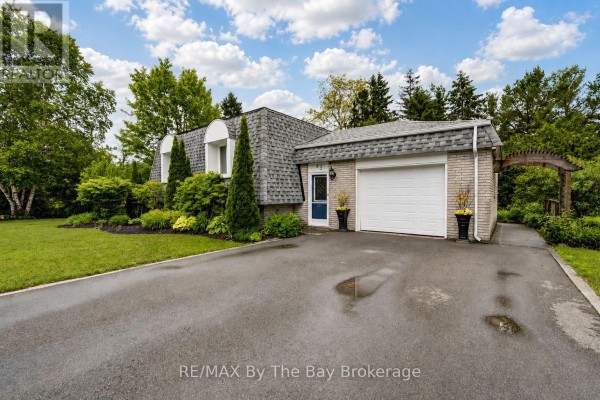 Workshop - 93 Frederick Drive, Wasaga Beach, ON L9Z1P1 Photo 2