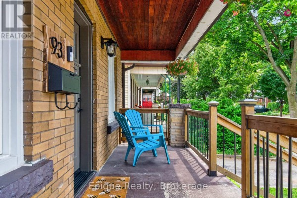 93 Graham Avenue S, Hamilton, ON, photo 3