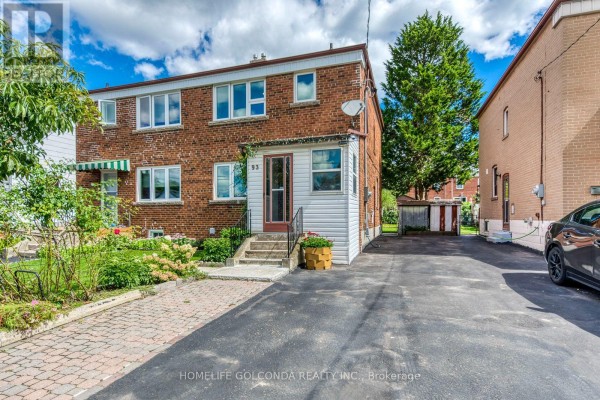 93 North Woodrow Boulevard, Toronto, ON, photo 2